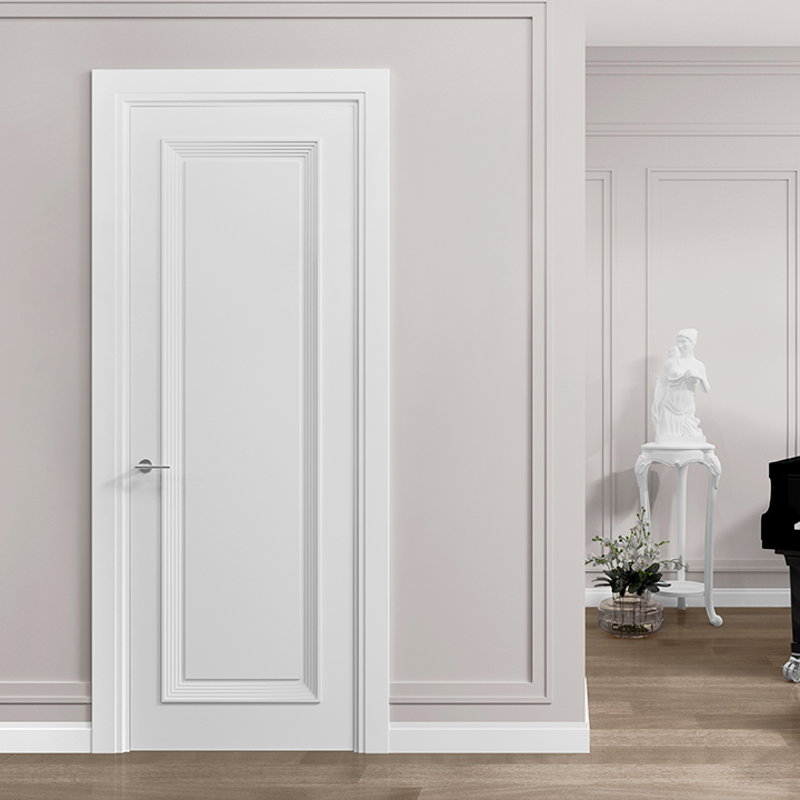 Белые двери